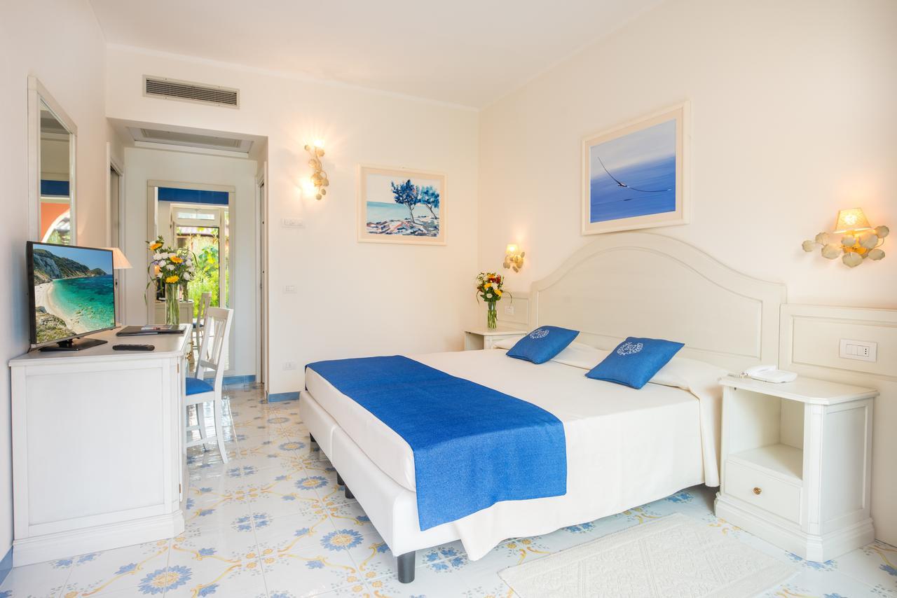 Hotel Del Golfo Procchio  Esterno foto