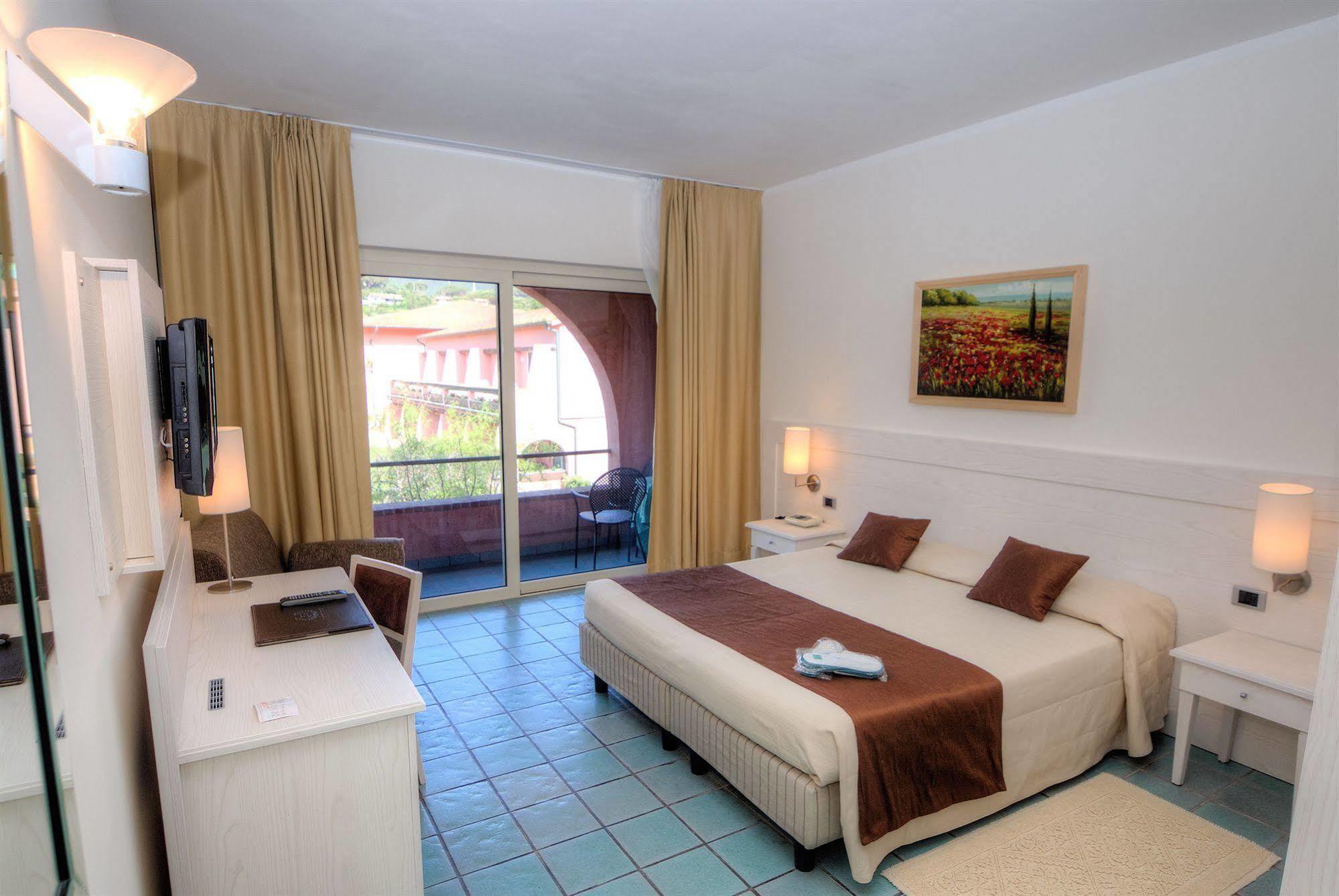 Hotel Del Golfo Procchio  Esterno foto