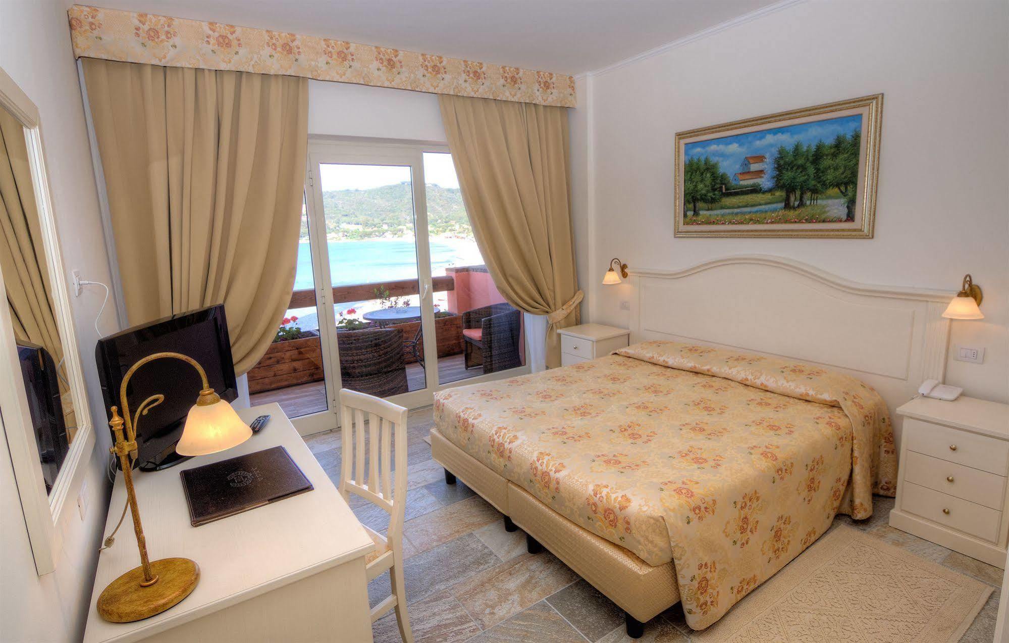 Hotel Del Golfo Procchio  Esterno foto